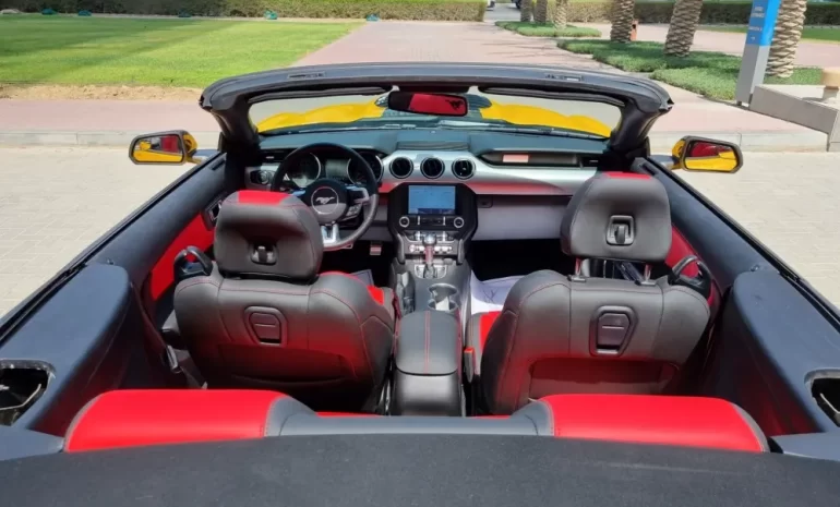 Ford Mustang GT Convertible V8