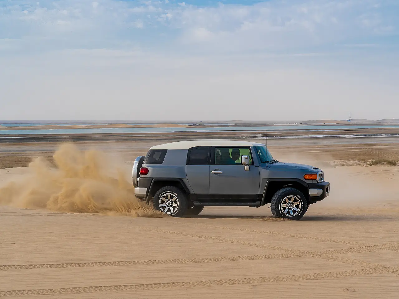 SUV Car Rental Dubai