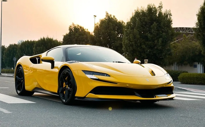 Ferrari SF90