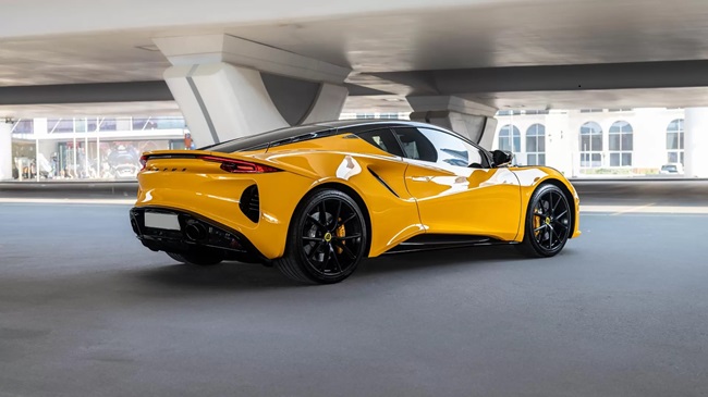 LOTUS Emira
