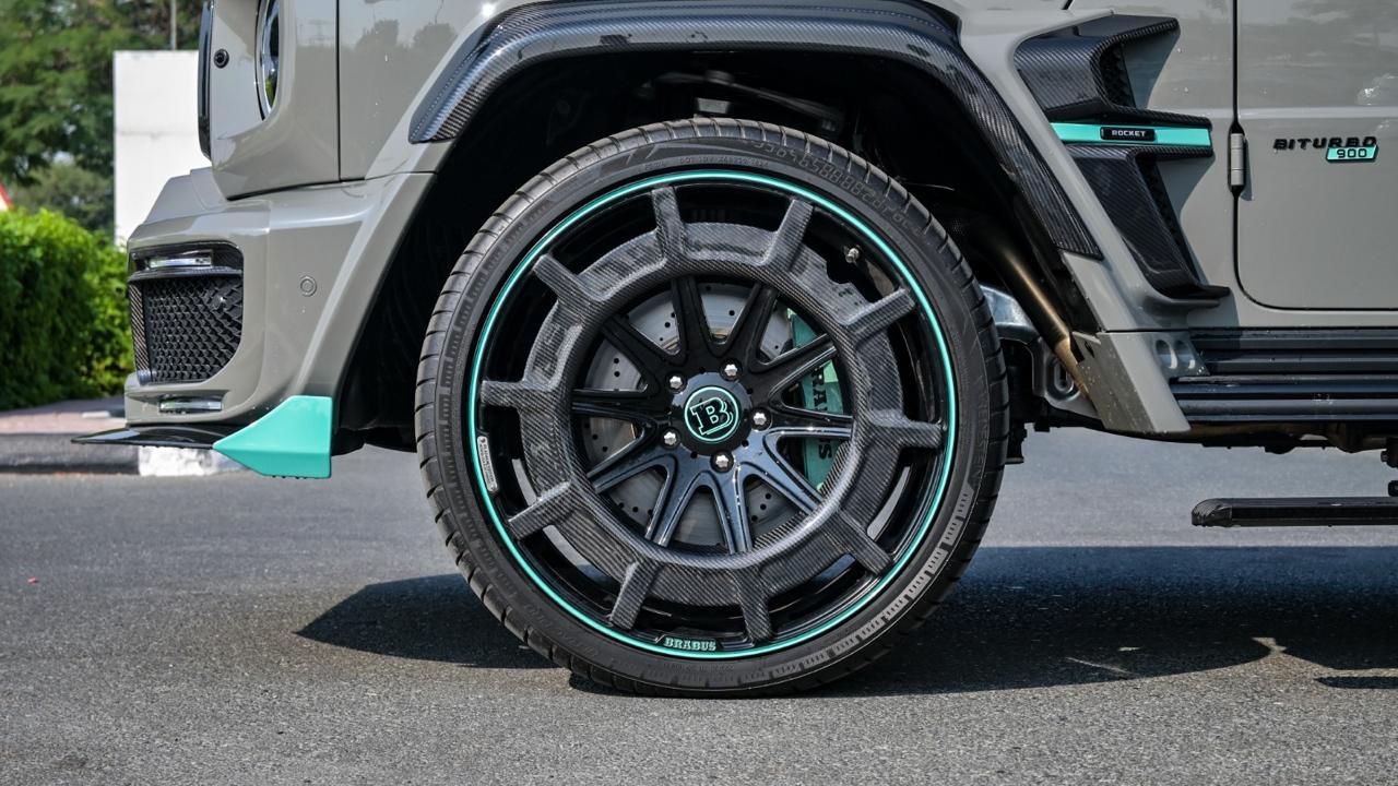 Mercedes Benz AMG G800 Brabus 2024