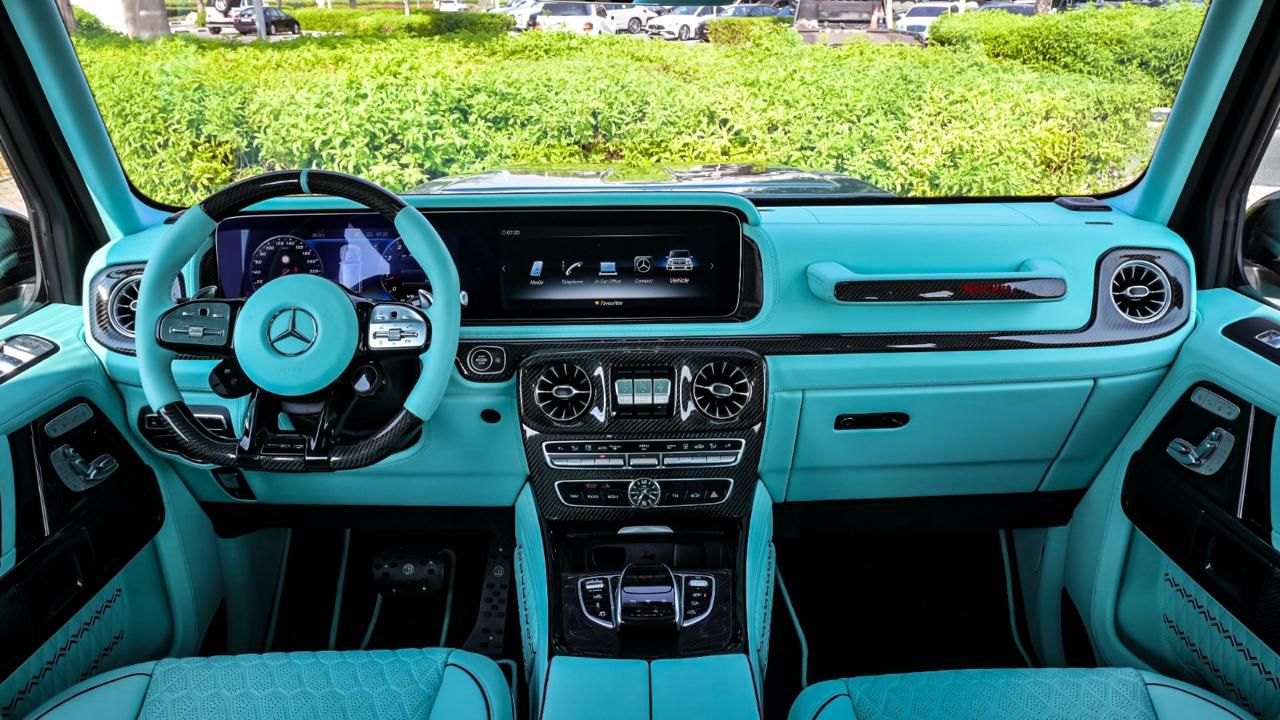 Mercedes Benz AMG G800 Brabus 2024