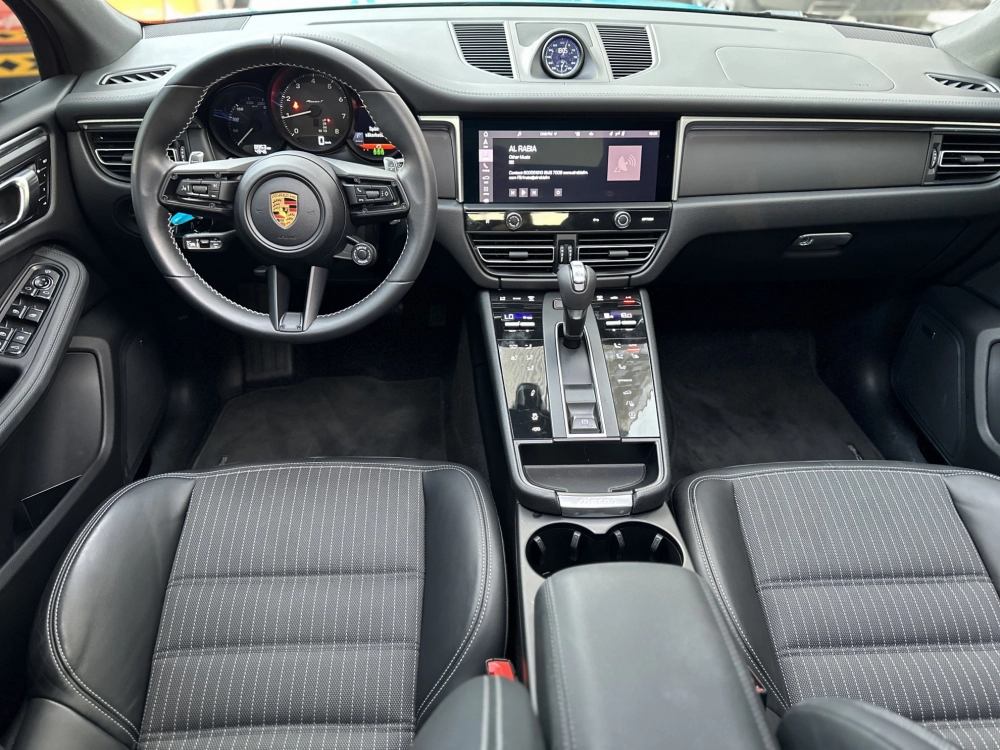 Porsche Macan 2023