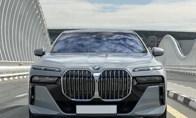BMW 735i M Kit 2025