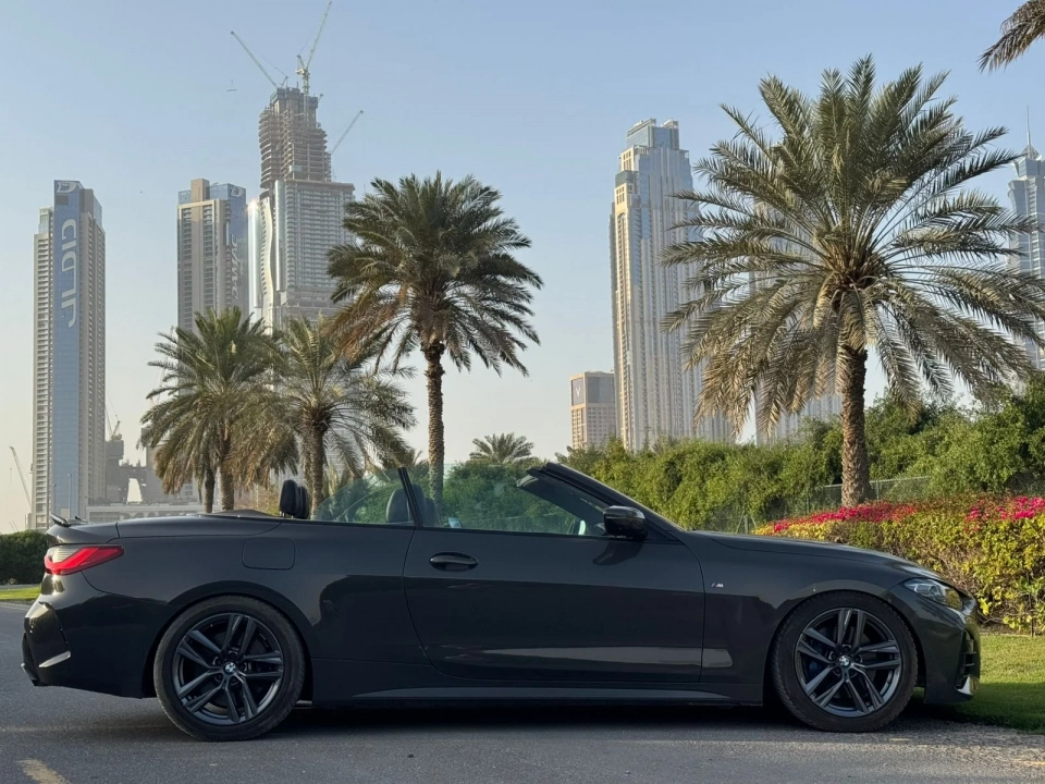 BMW 440 Convertible