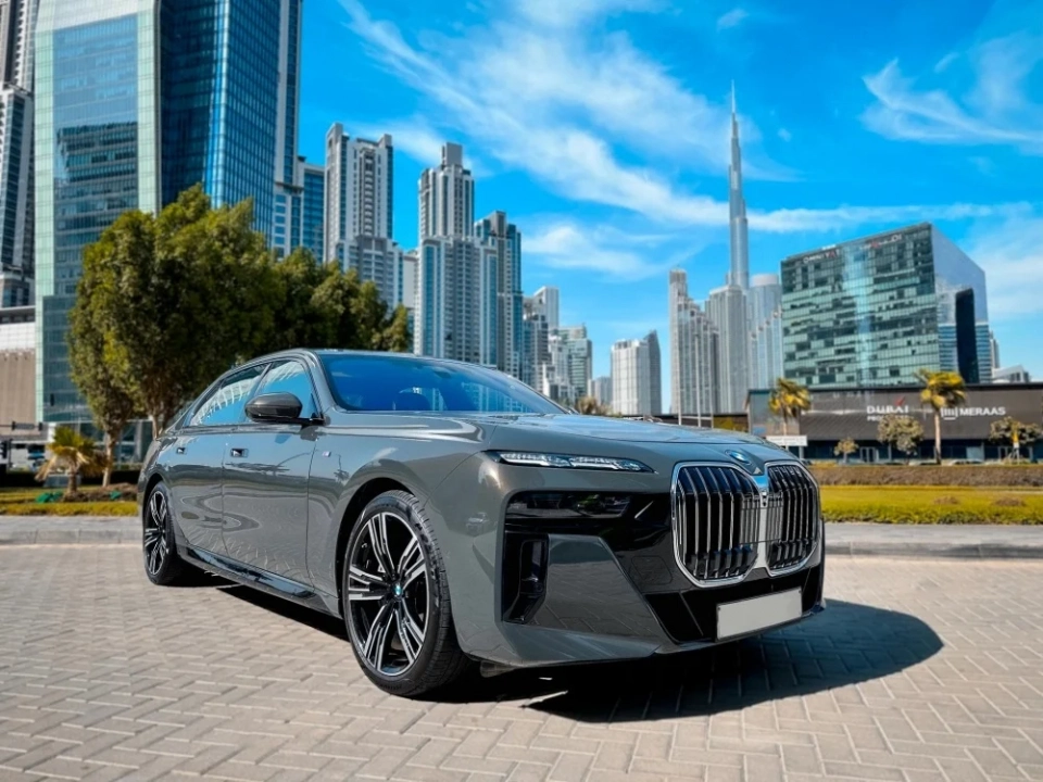 BMW 740Li M Kit 2025