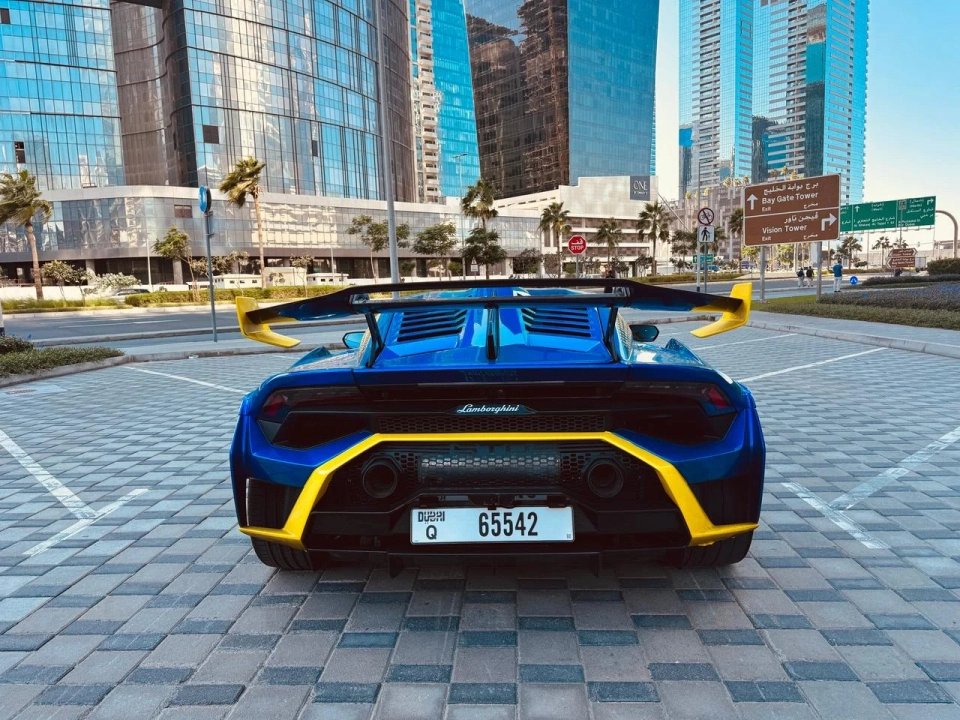 Lamborghini STO 2023