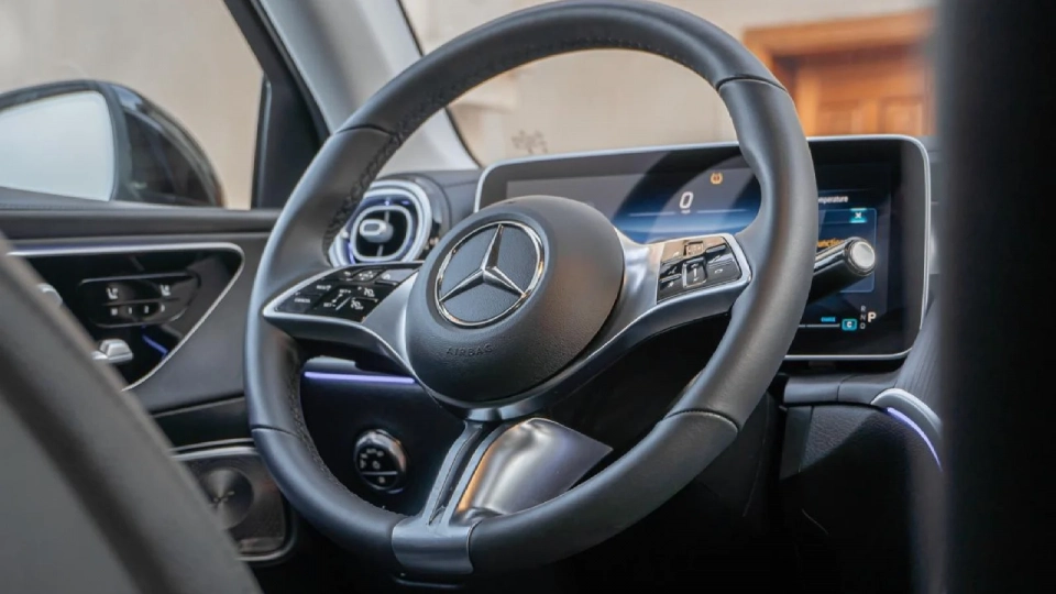Mercedes-Benz GLC 300 2026