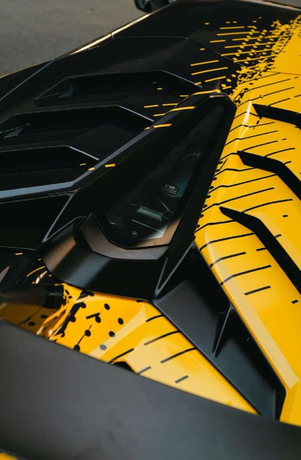 LAMBORGHINI AVENTADOR SVJ