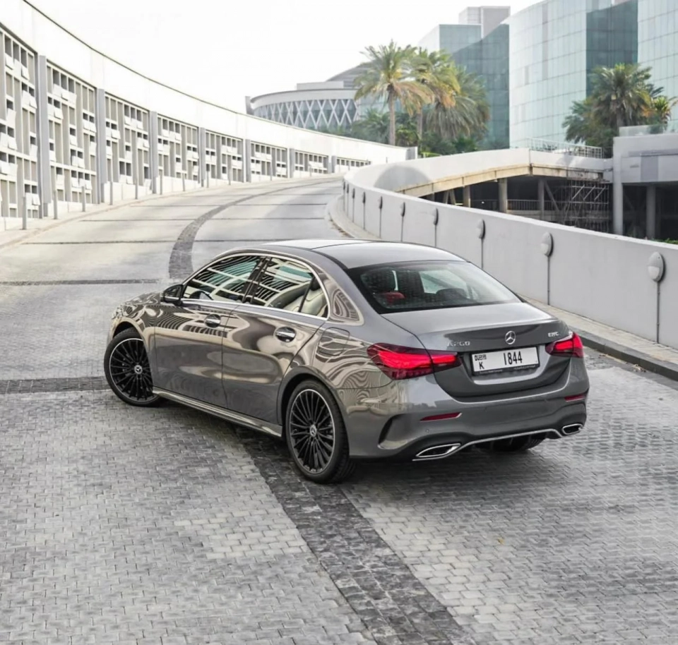 Mercedes A220 2024