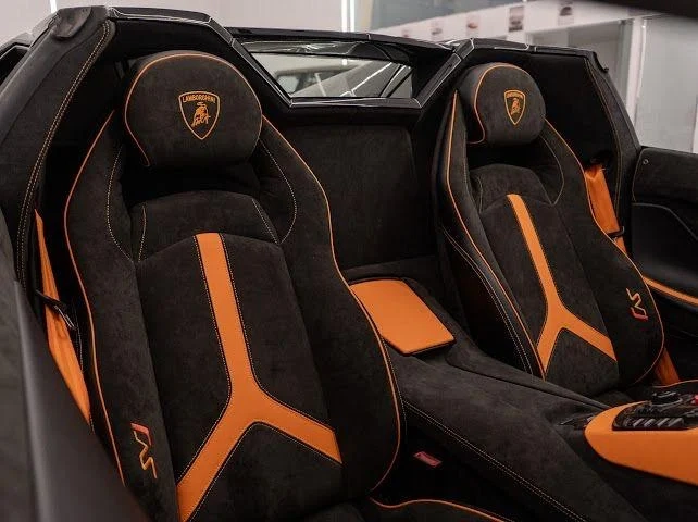 Lamborghini Aventador SVJ 1 of 800