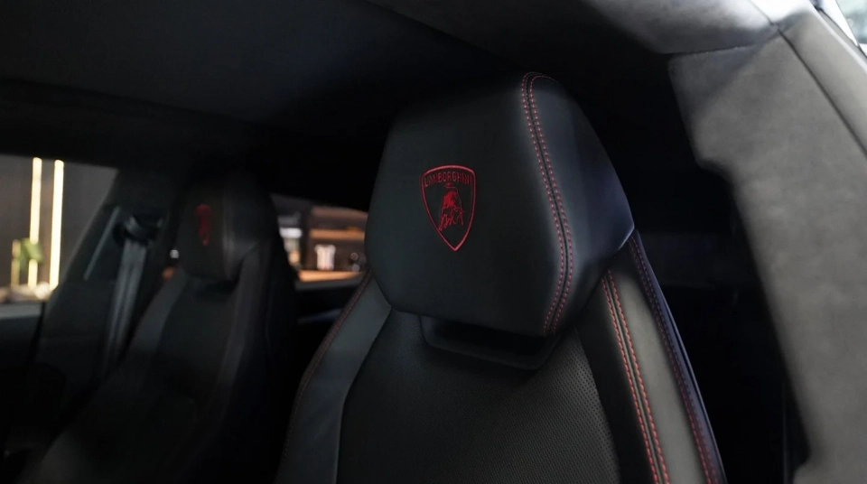 Lamborghini Urus 2023